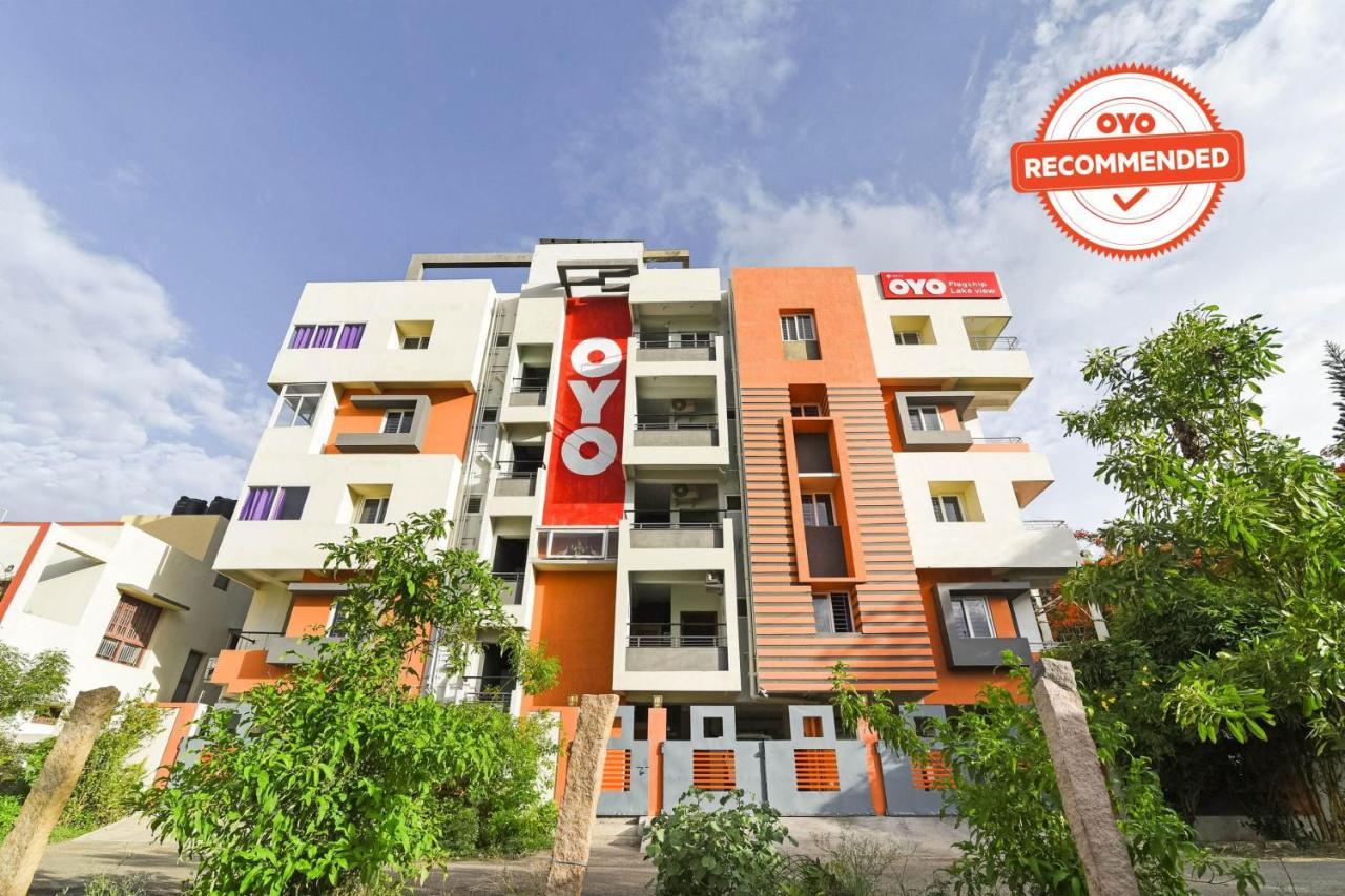 Oyo Flagship Lotus Lakeview Apartments Singānallūr Bagian luar foto